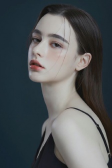 明星专题：吴美珩