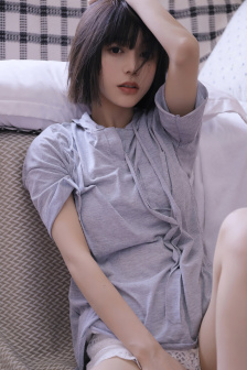 俄罗斯女人下面又进又爽